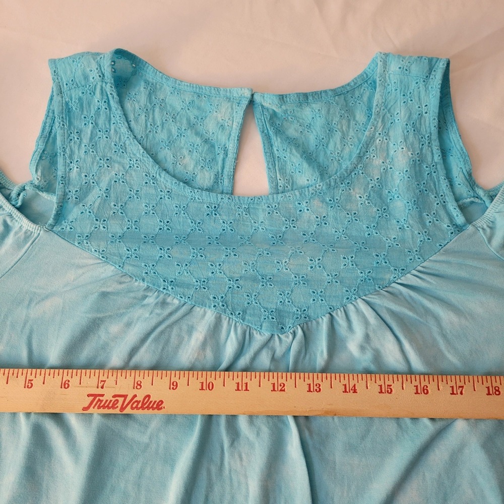 Torrid Cold Shoulder Top Womens 2 Blue Tie Dye Eyelet Lace Super Soft Short Slve - Picture 8 of 14